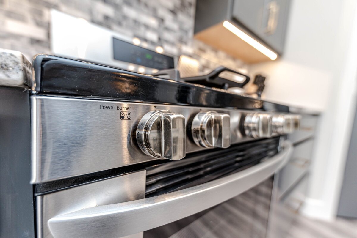 Ovens and hotplates stolen – Rhein Main Verlag