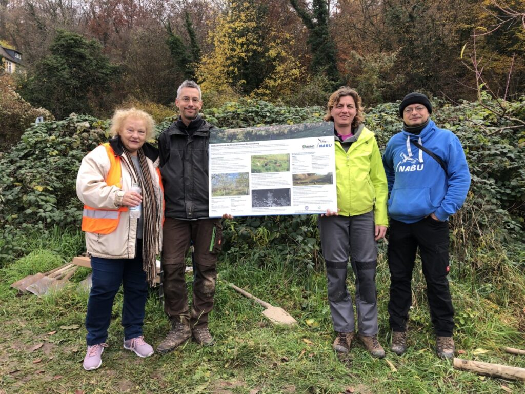 Soroptimist Club SeeheimJugenheim pflanzt Obstbäume mit NABU zum