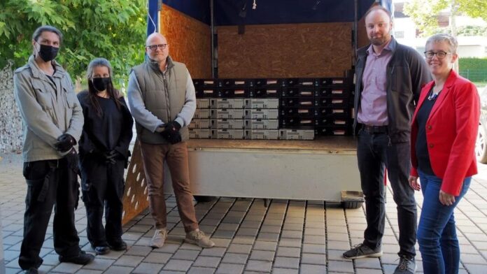 Jobcenter des Kreis Groß-Gerau gibt 200 Desktop-PCs ab - Rhein Main Verlag